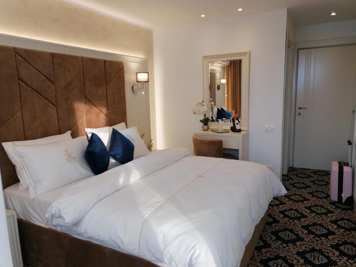 Hotel Belvedere Eforie Bagian luar foto